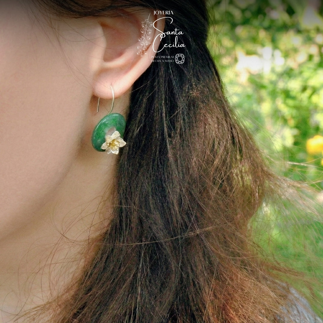 Aretes Flor de Loto Sobre Venturina