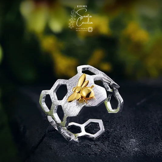 Anillo Panal Con abejita